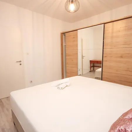 Katusic 察夫塔特