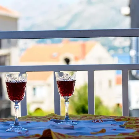 公寓 Katusic 察夫塔特