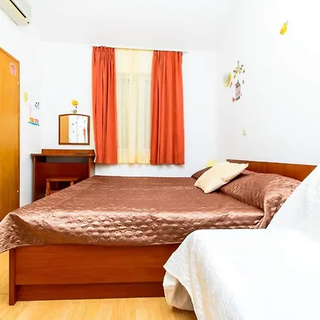 Katusic * 察夫塔特