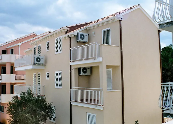Apartament Katusic